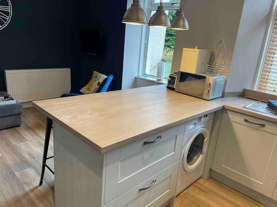 Cosy James Street Park 2 Bedroom, Ground Floor Apartment, Garden Helensburgh Esterno foto